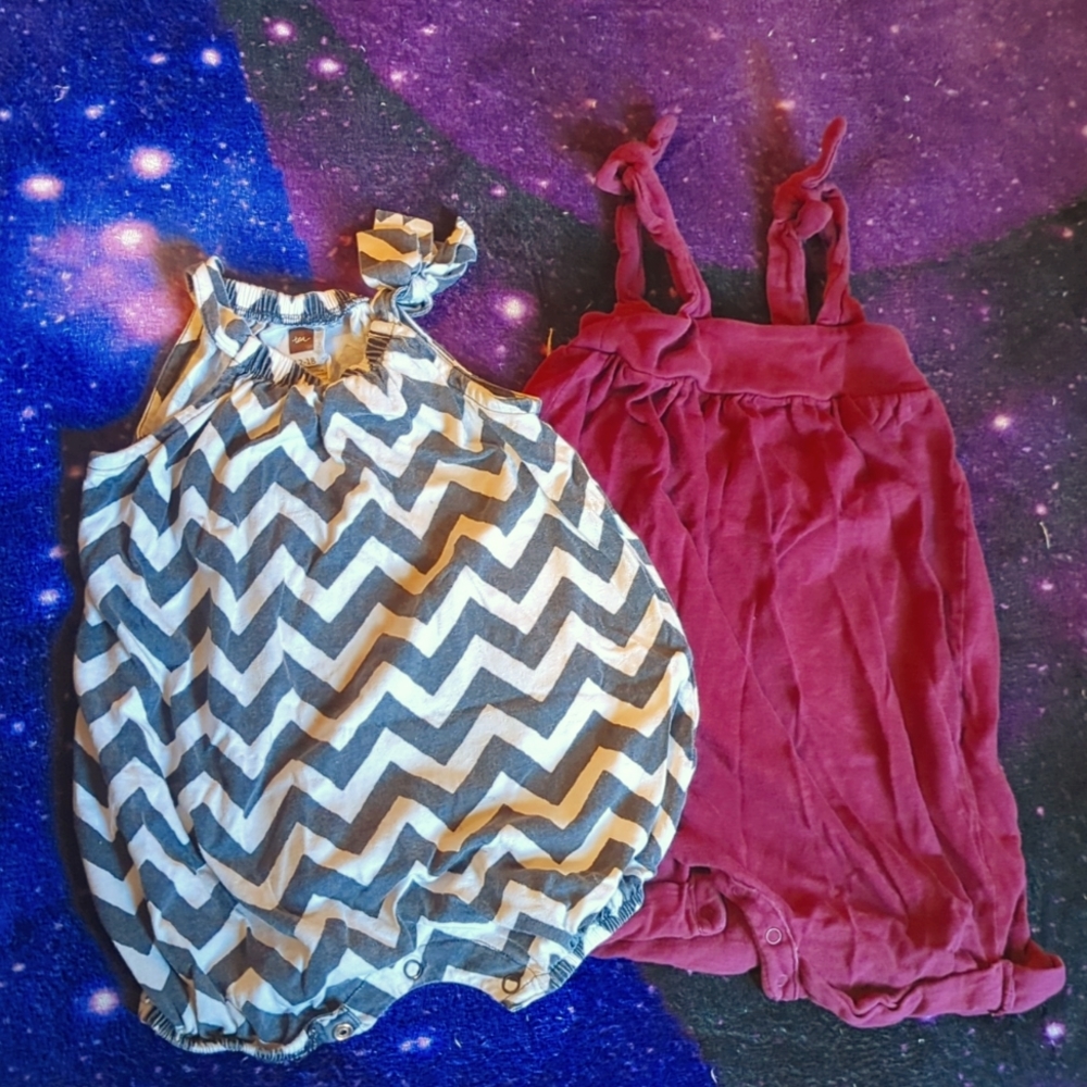 Lot of 2 tea baby romper, 18-24 months